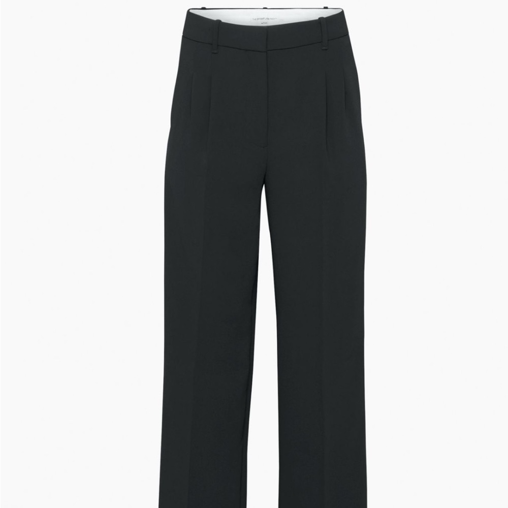 Aritzia - The Effortless Pant - High-waisted wide-leg black crepe trousers